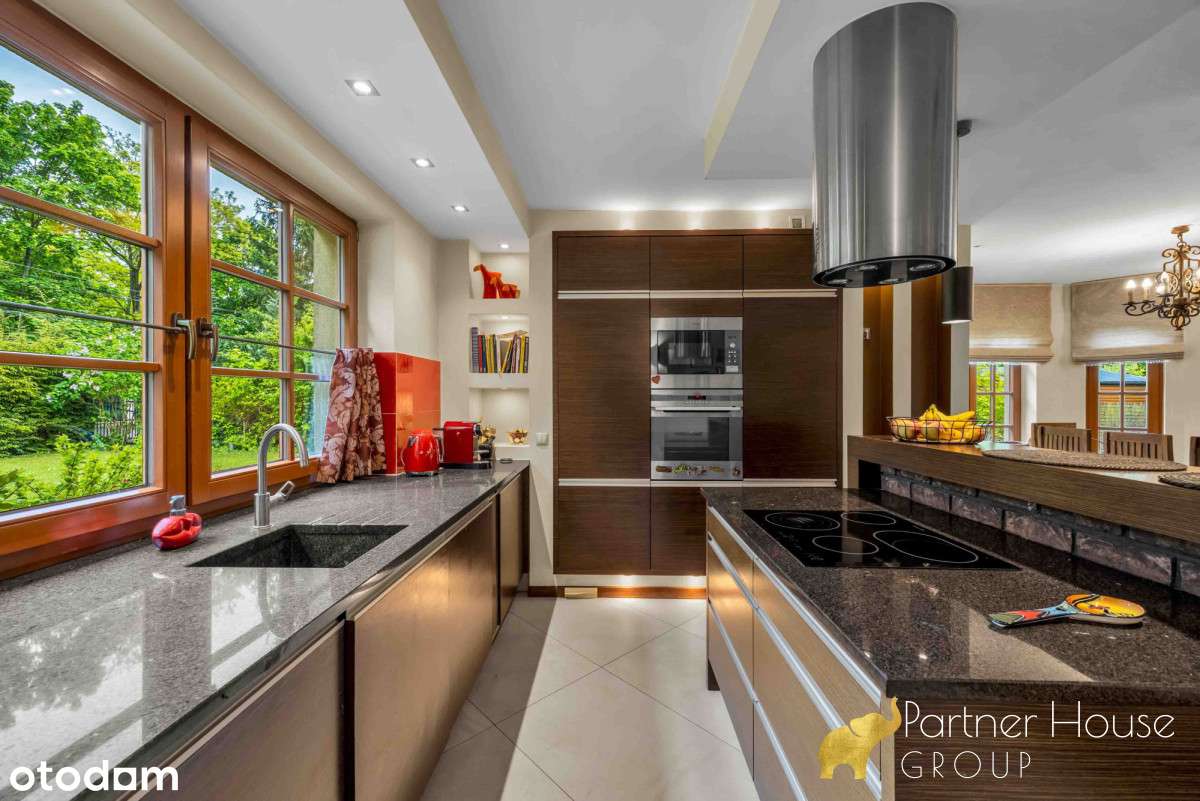 Rezydencja w sercu Milanówka - Pełny obrazek: 4/9