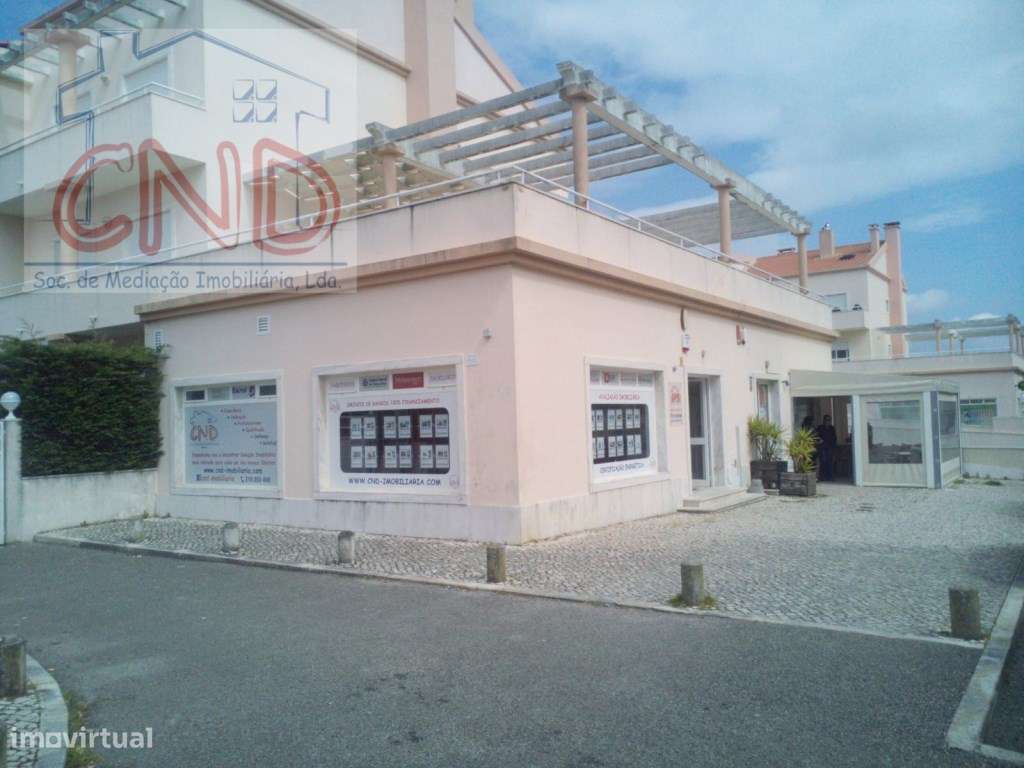 Terreno Industrial - Comercial em Mem Martins com uma área de 7150 ...-5