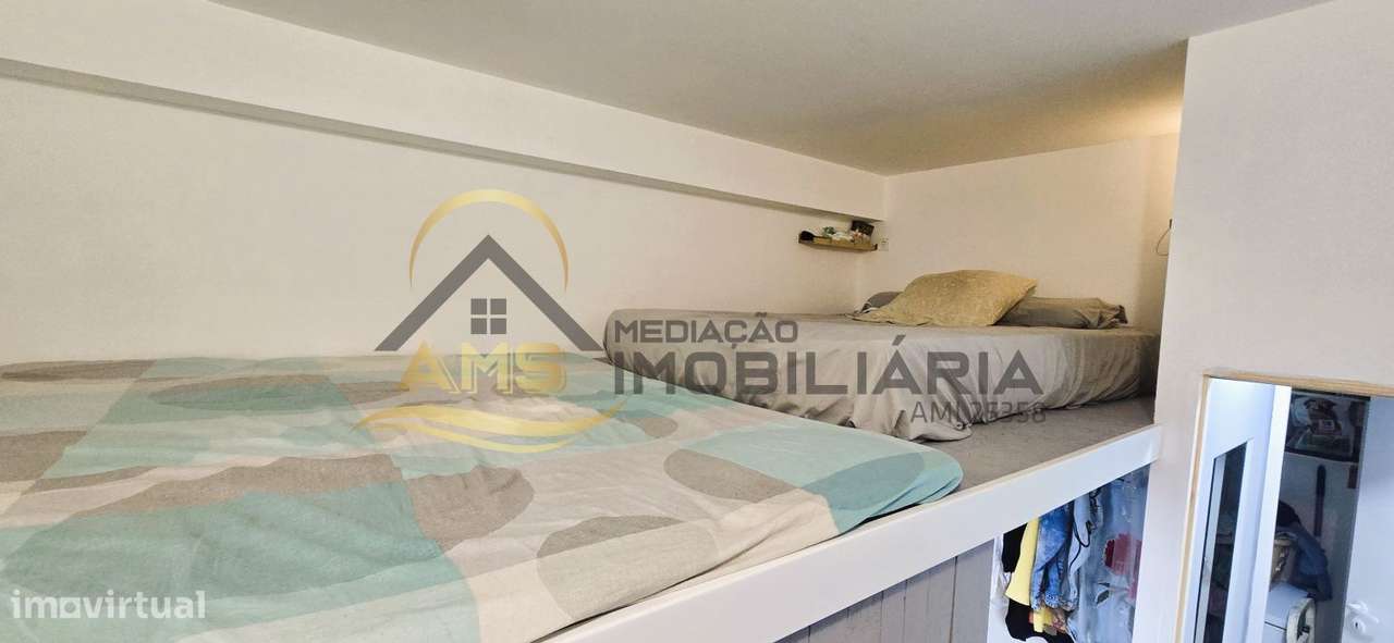 LOJA COMERCIAL/APARTAMENTO T1+1-9