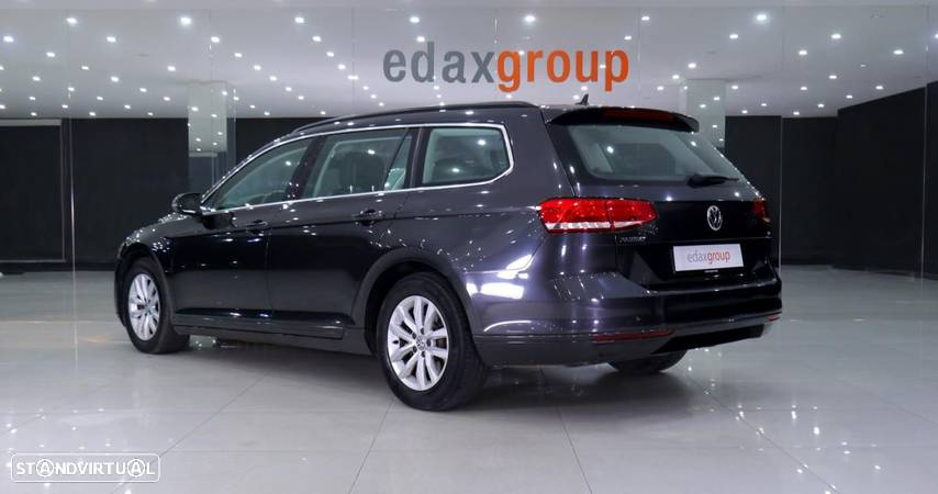 VW Passat Variant 1.6 TDI Confortline - 4