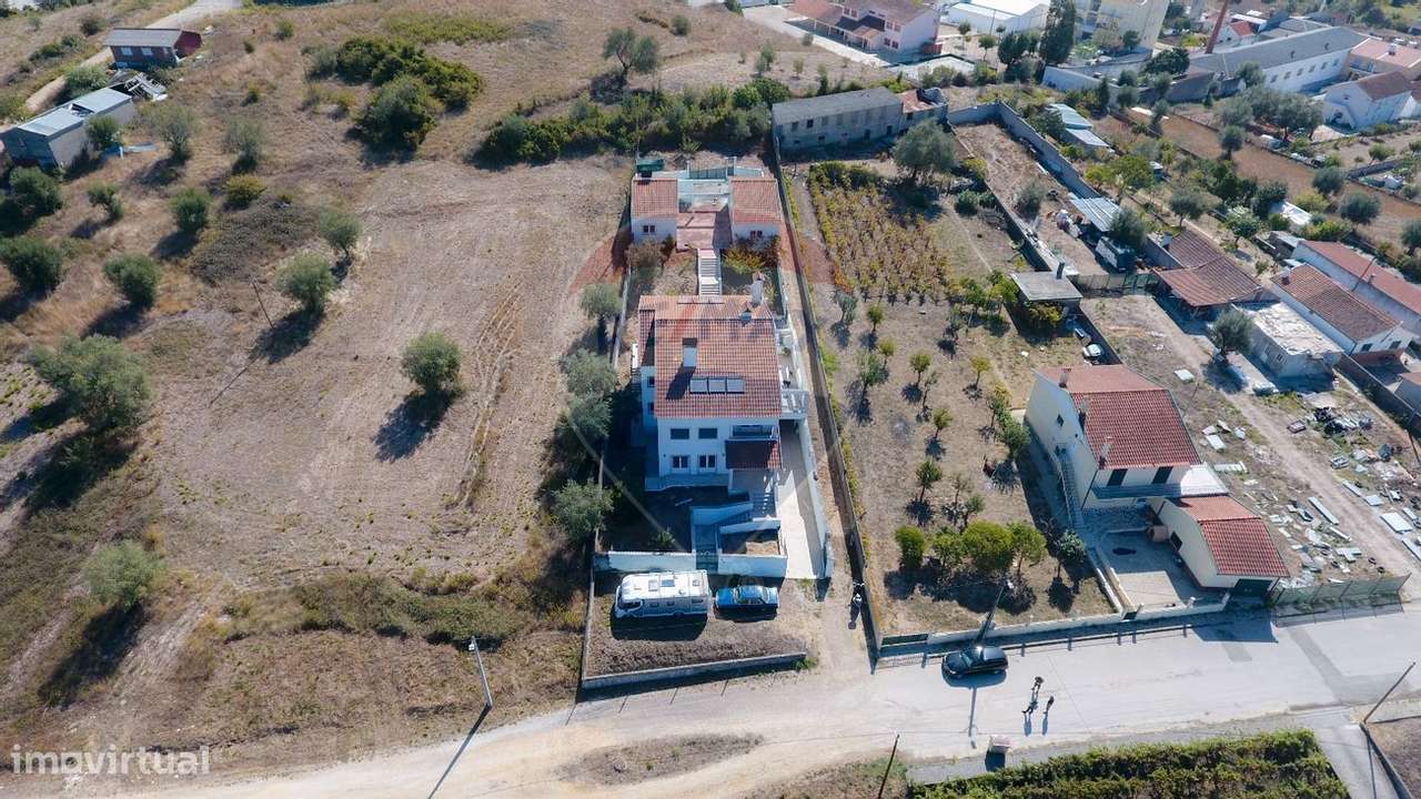 Moradia T4 para venda - Grande imagem: 2/43