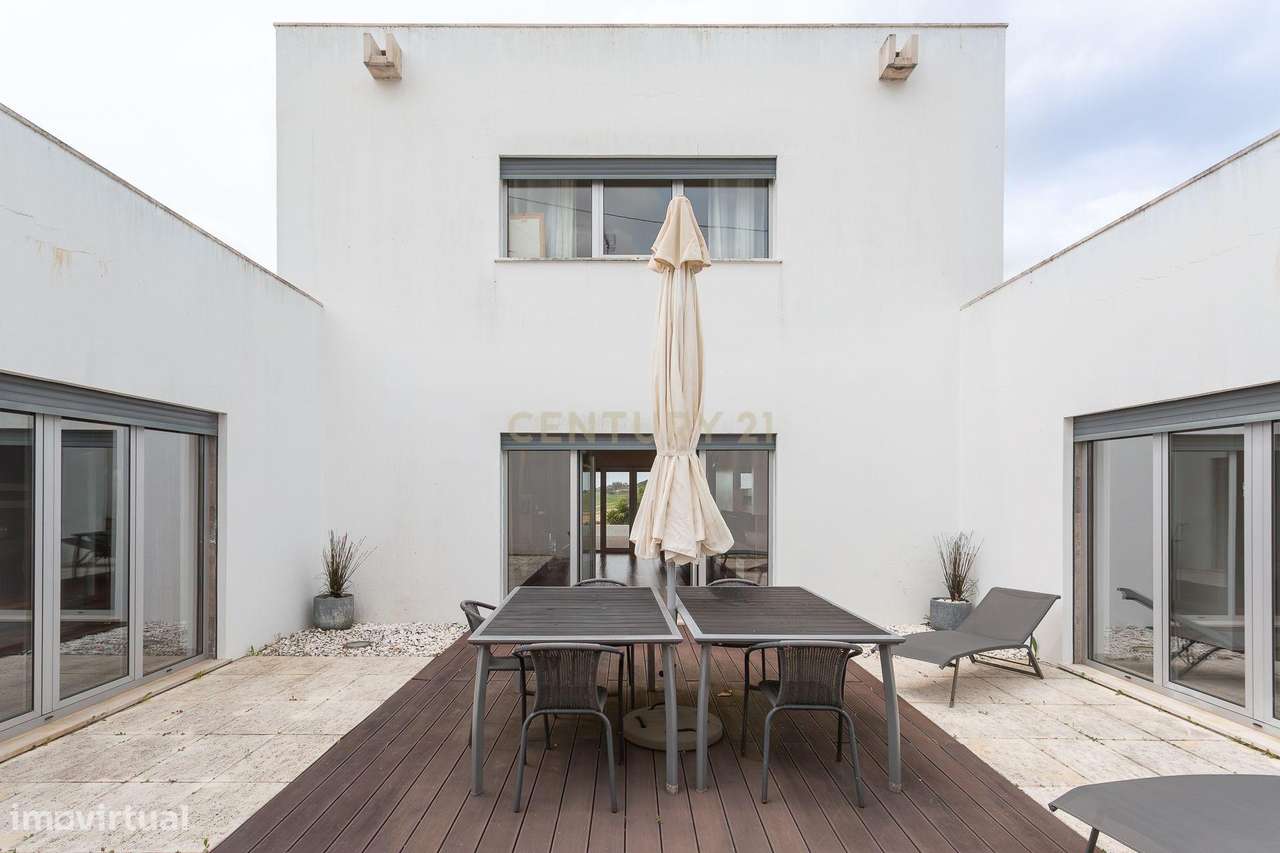 Moradia de Luxo Isolada com Piscina , elevador, mobilada e Vista Desaf - Grande imagem: 4/60