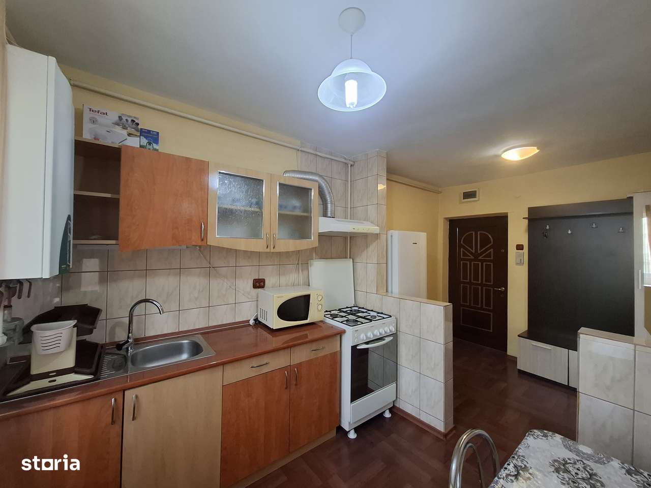 Proprietar, închiriez ap 2 camere, et. 3, Deva - zona Gojdu-Zamfirescu - Imagine principală: 5/10