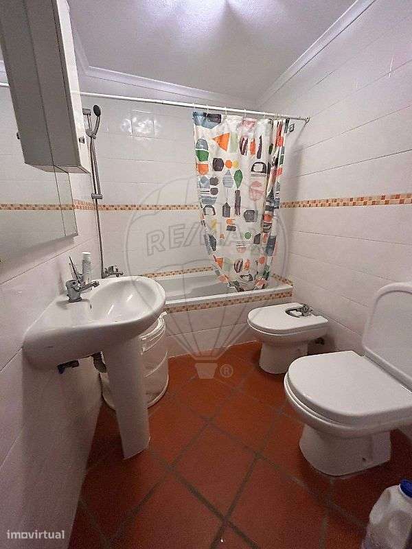 Moradia T1 para arrendamento - Grande imagem: 4/13
