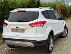 Ford Kuga 2.0 TDCi 2x4 Titanium - 24