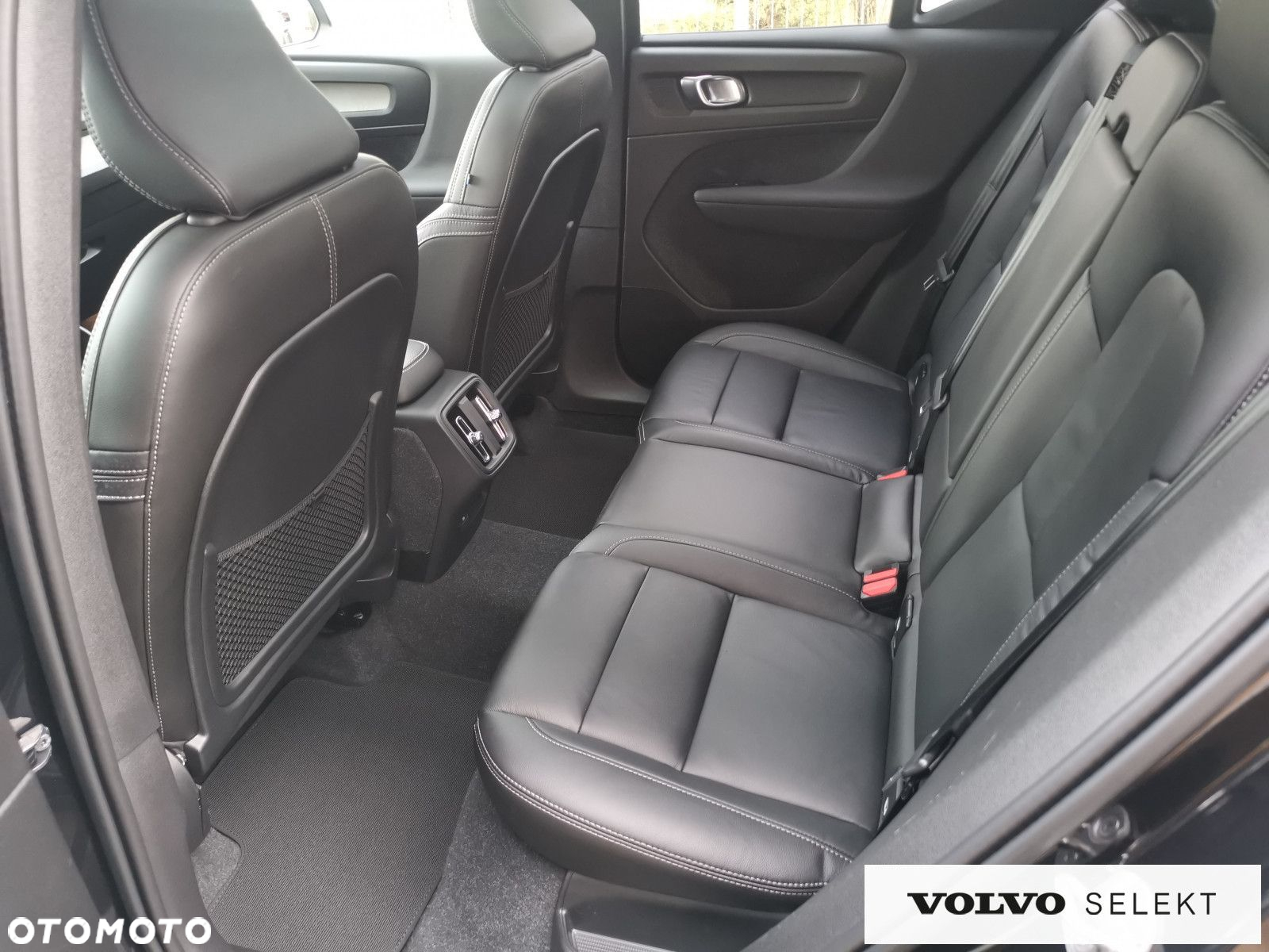 Volvo XC 40 - 13