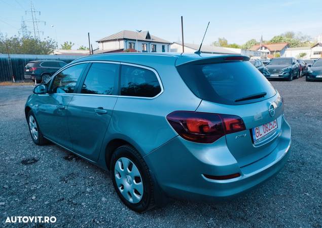 Opel Astra 1.7 CDTI Cosmo - 9