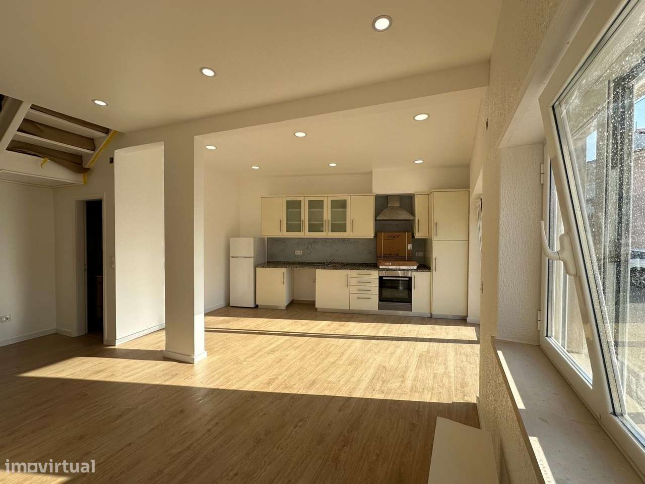 Moradia T2 Remodelada com Vista Mar Próxima das Praias na Lourinhã-8