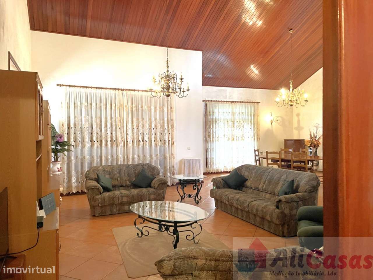 Vivenda Isolada C/ 2.719m2 de Terreno-7