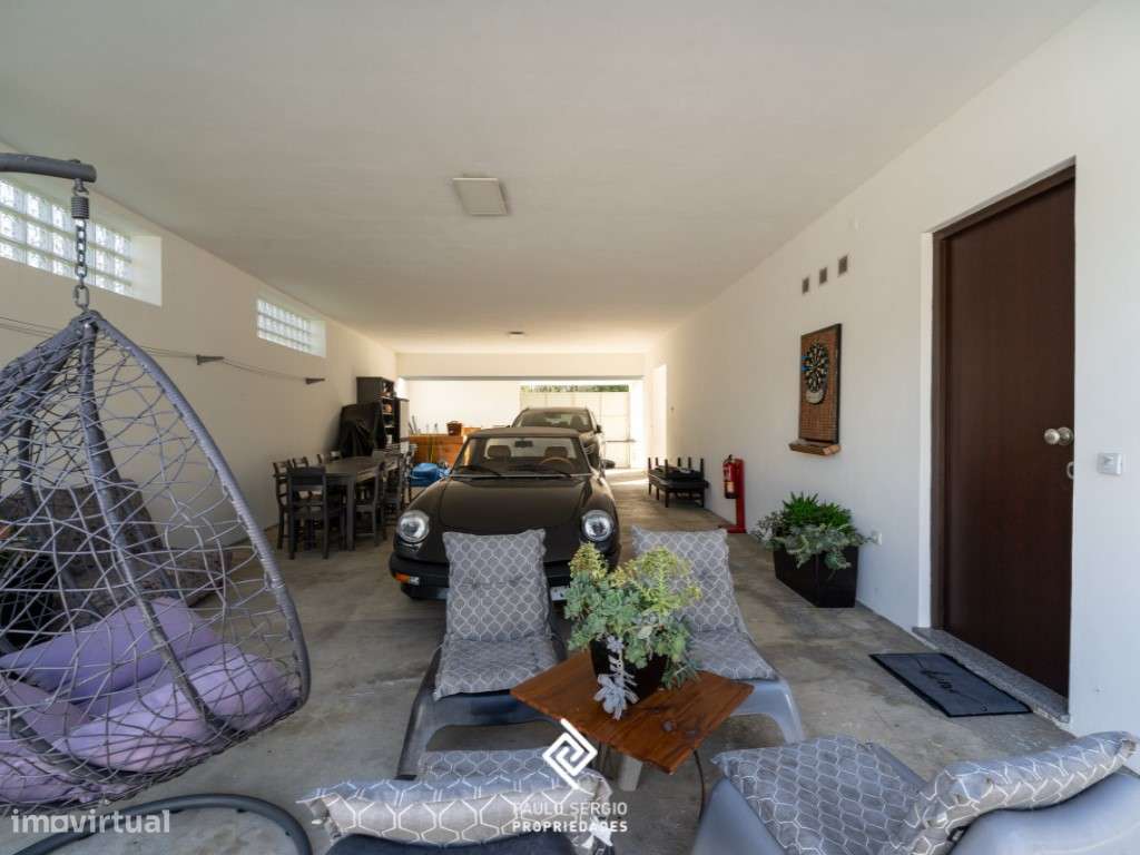 Moradia T5 em Oliveira de Azeméis-30