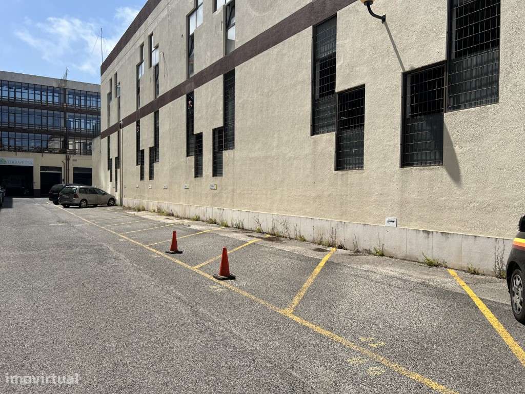 Escritório em Alfragide com 495 m2 - Financiamento até 100%-15