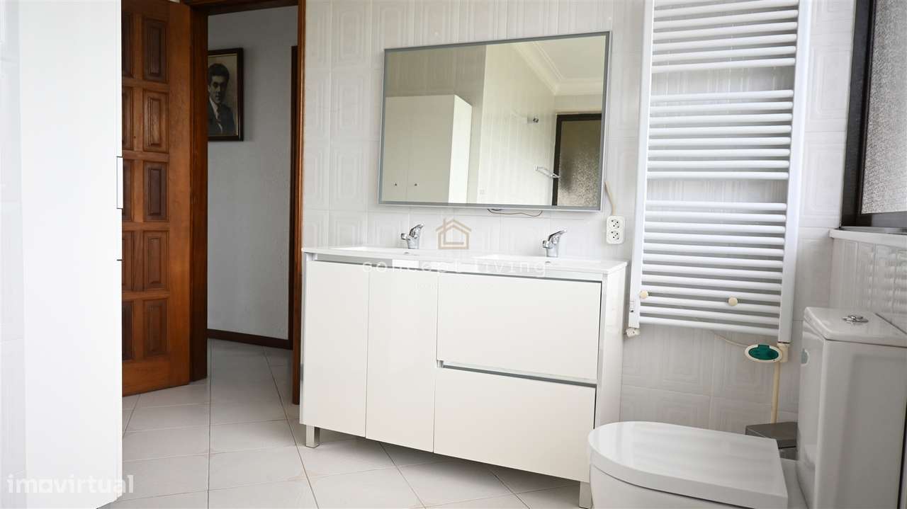 Moradia T3 Venda em Oliveira (Santa Maria),Vila Nova de Famalicão-8