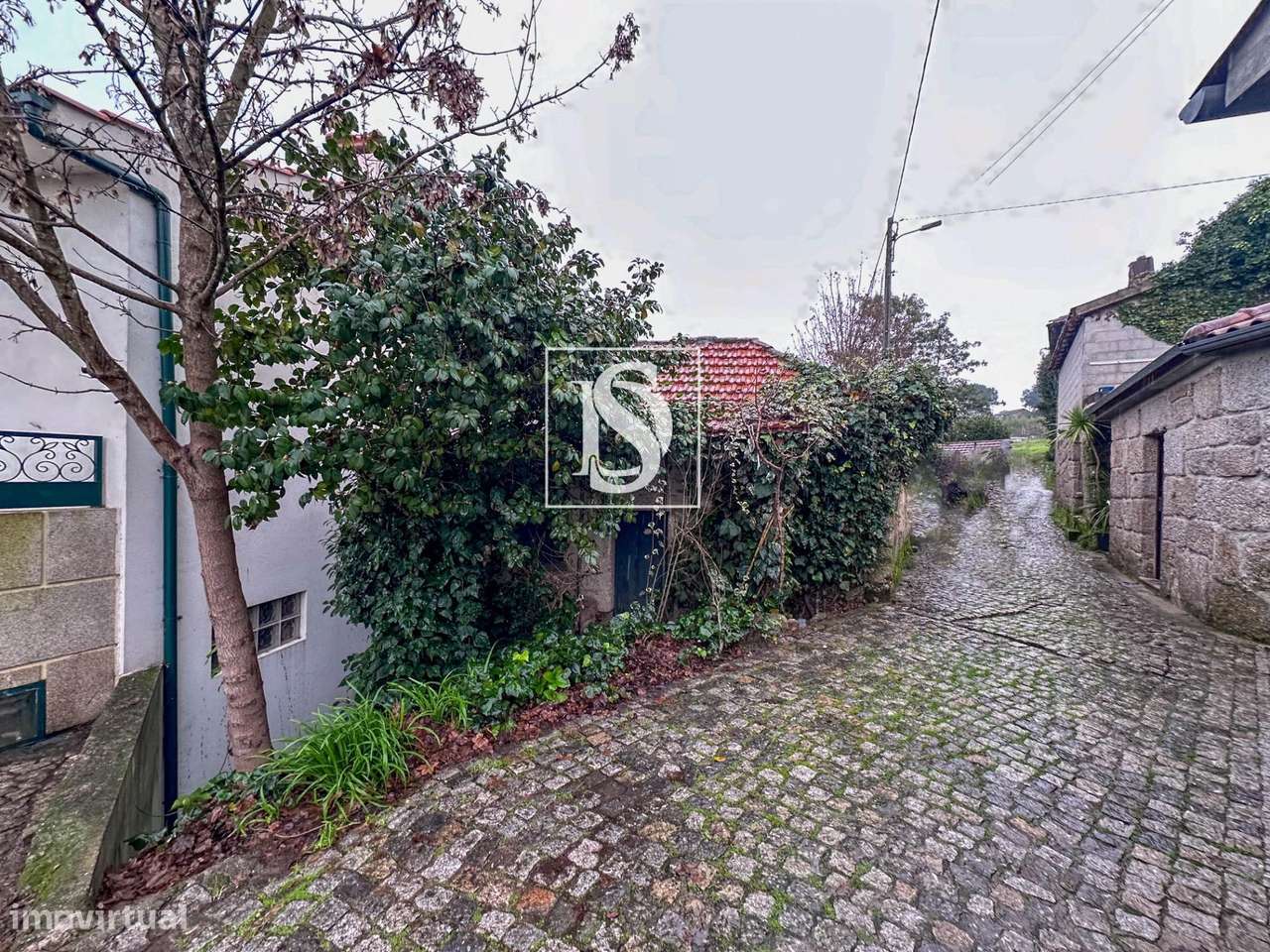 Moradia para Restauro com Terreno - Cepelos Amarante-10