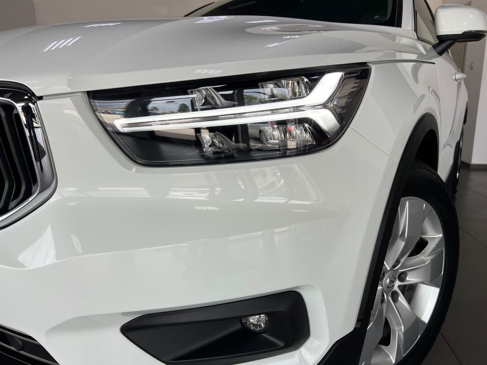 Volvo Xc-40