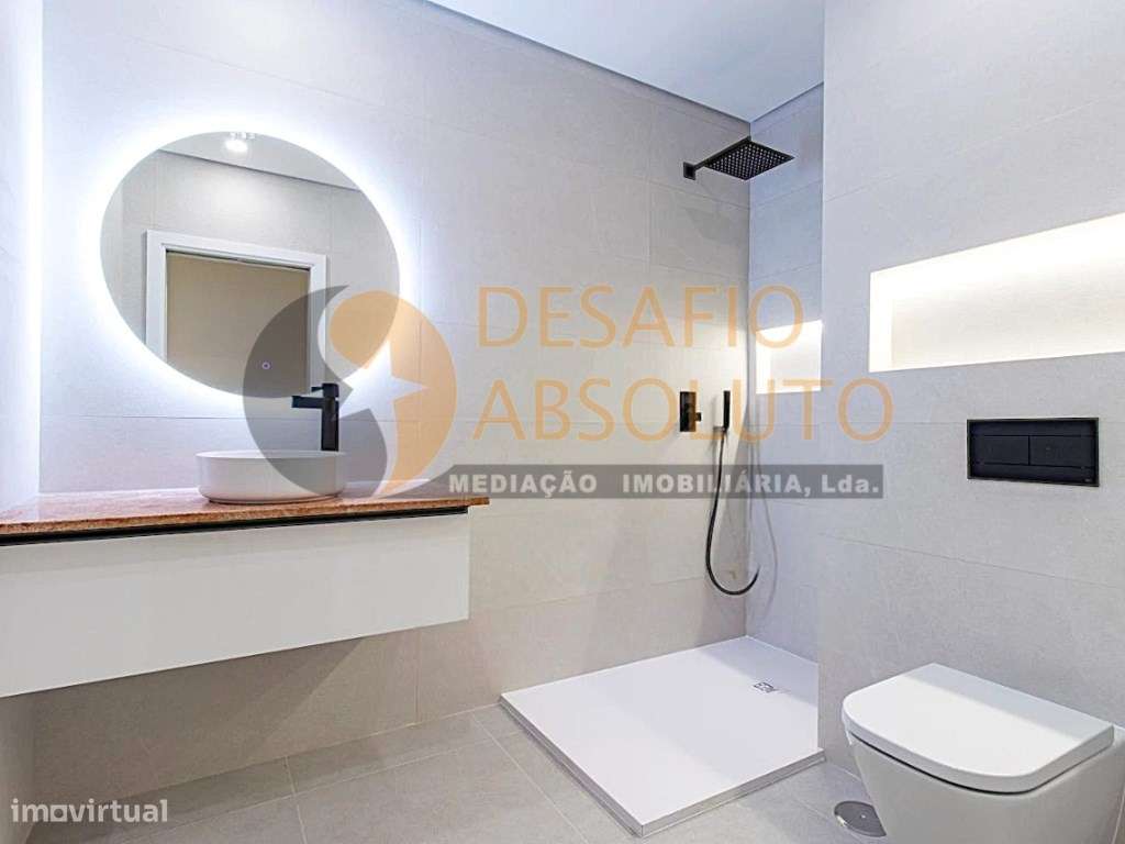 Moradia geminada térrea T1+2-8