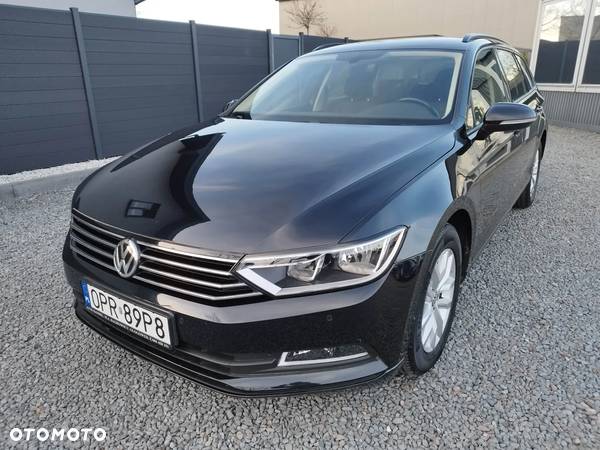 Volkswagen Passat 2.0 TDI SCR Trendline - 11