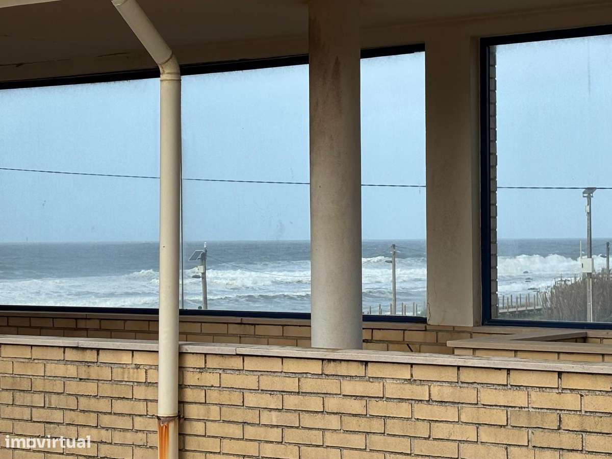 V2 na Primeira Linha de Praia - Grande imagem: 2/33