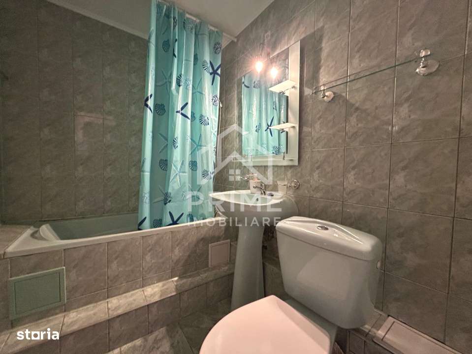 Apartament cu 2 camere, decomandat, etaj 3/4 cu boxa-4
