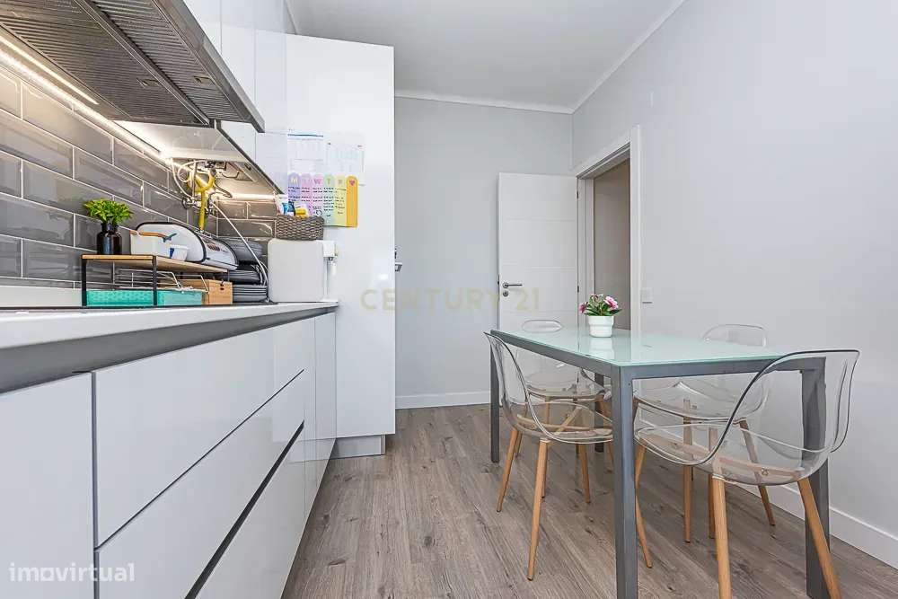 T3 com Vista Cidade e Rio  na Zona Prime do Liceu ✨-21