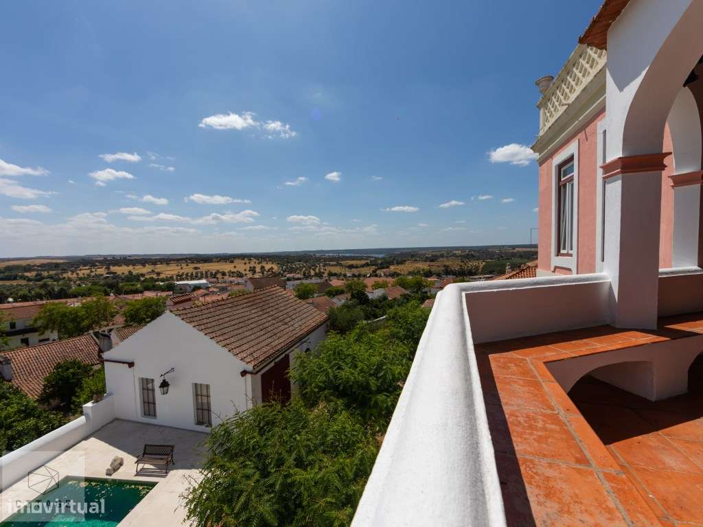 Moradia T8 com vista para Maranhão-48