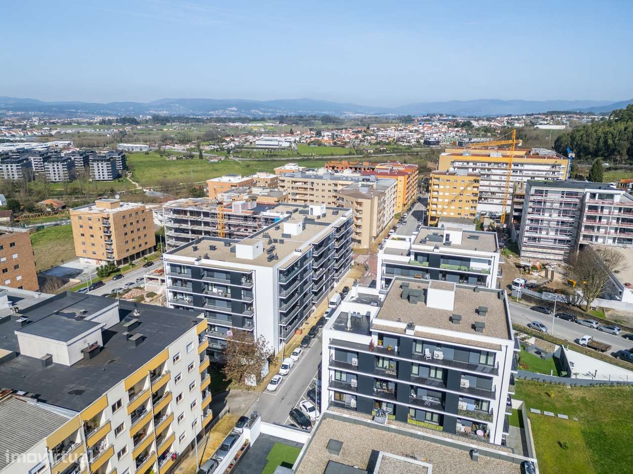 Exclusivo T3 Novo no Último Piso | 196 m² | Duas Frentes-46