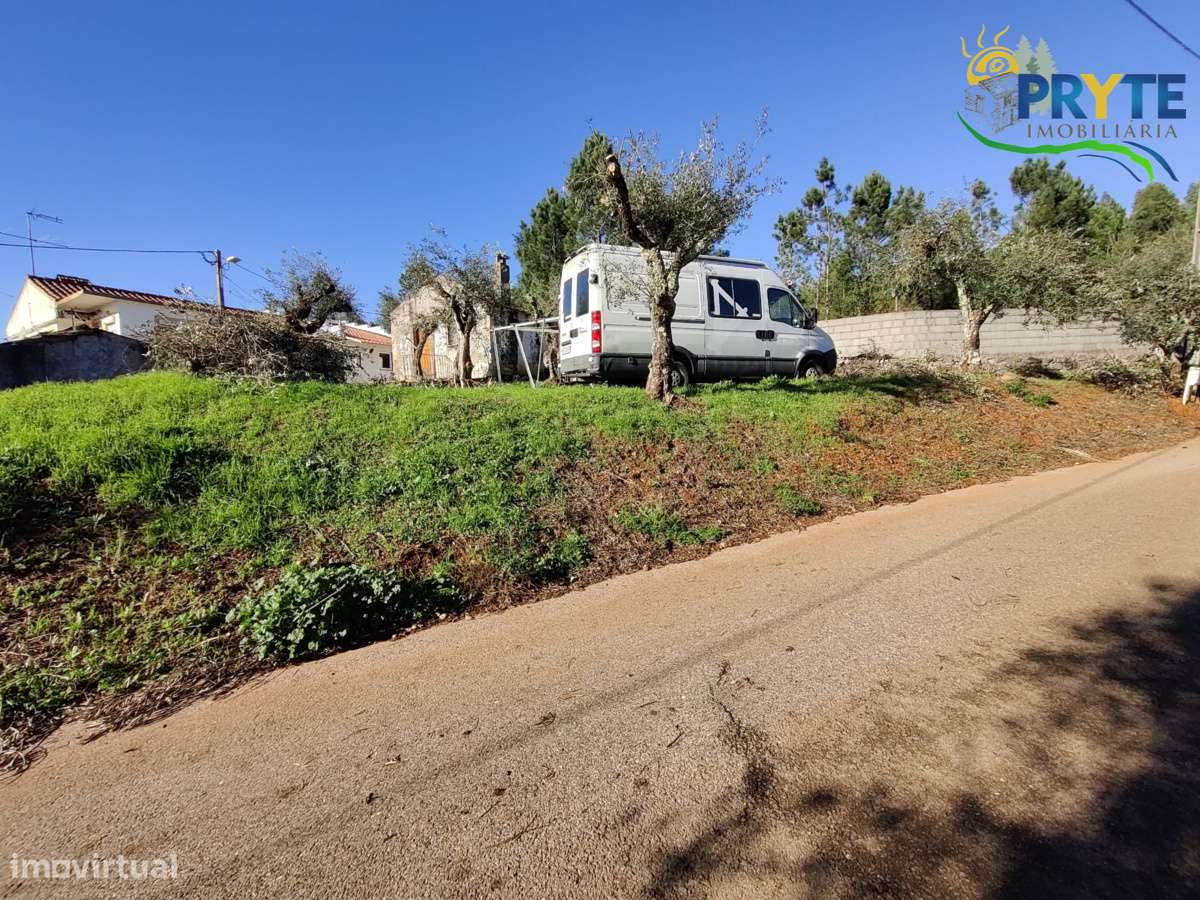 Ruína para recuperar situada perto da Sertã-5