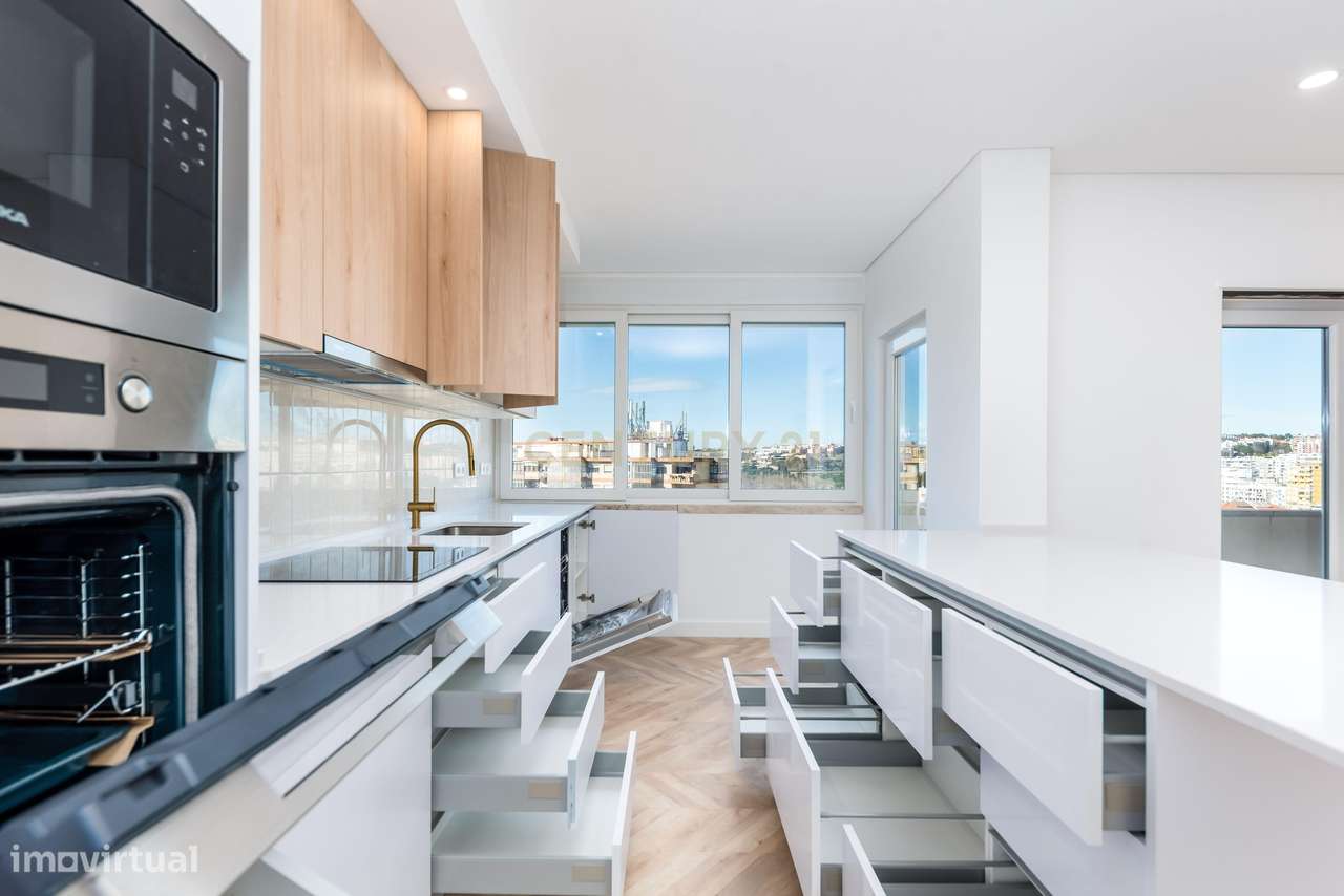 Apartamento T3 Totalmente Remodelado – Cova da Piedade, Almada - Grande imagem: 4/60