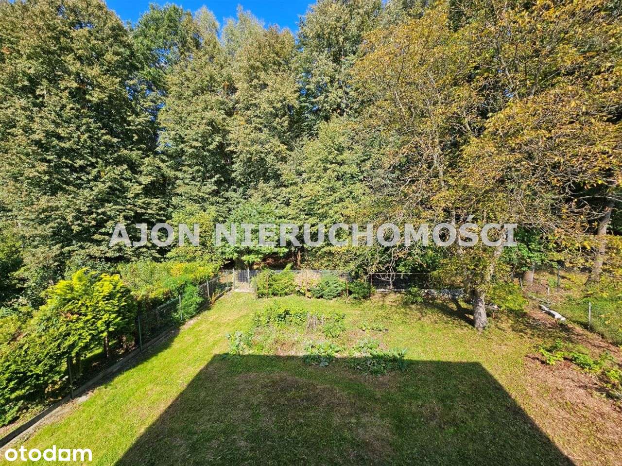 Dom dwurodzinny w Ligocie pod lasem.-3