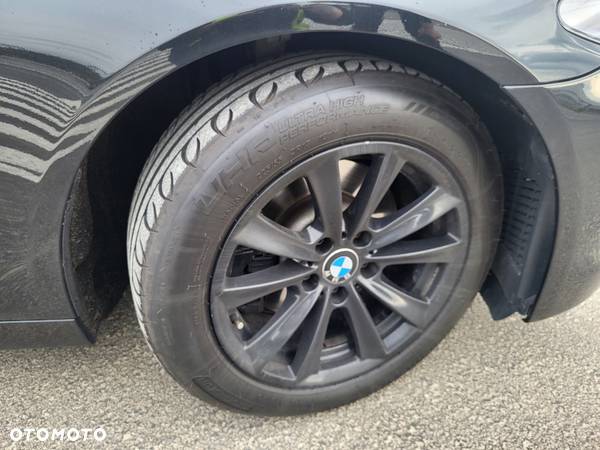 BMW Seria 5 - 12