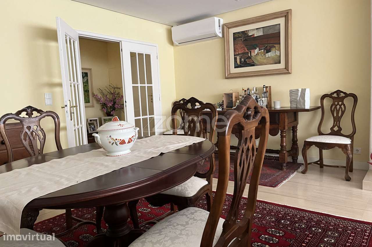 Apartamento T3 junto ao Casino do Estoril-5