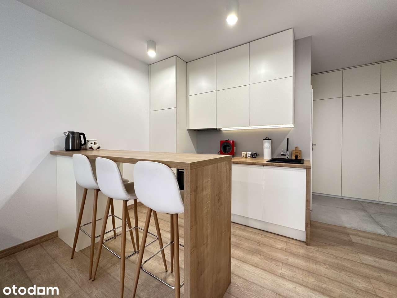 Kawalerka z Tarasem, garaż komórka Promenady Wrocławskie-4