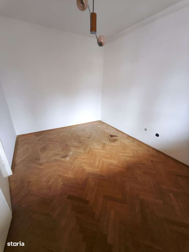 3 camere Cornisa | 66 mp | Zona premium - Imagine principală: 3/10