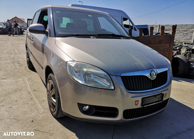 Plansa Bord Skoda Fabia 2/Roomster 2007-2014 - 2