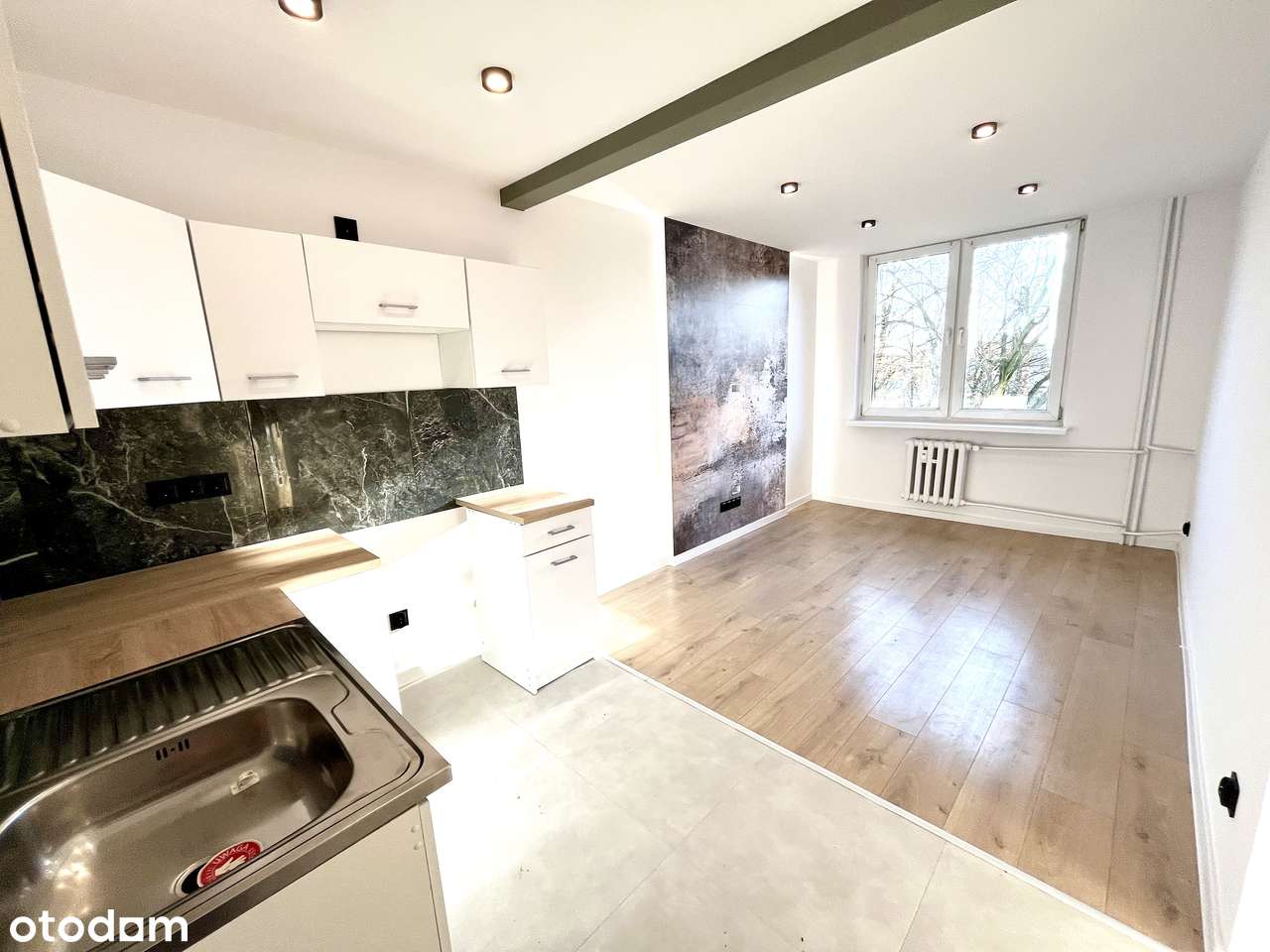 Dwupokojowe, ustawne mieszkanie po remoncie w dobrej lokalizacji!-6