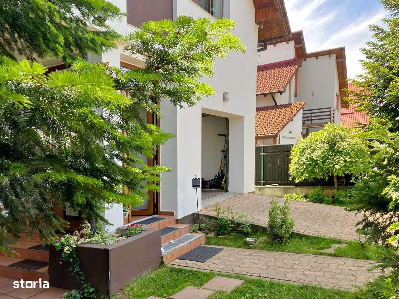 Vanzare Casa Harman - Imagine principală: 4/16