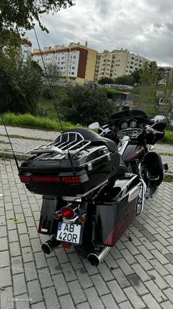 Harley-Davidson FLHTCUI CVO - 4