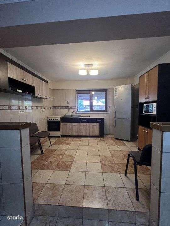 EFORIE NORD | PENSIUNE 10 CAMERE + APARTAMENT | 50M DE PLAJA - Imagine principală: 3/11