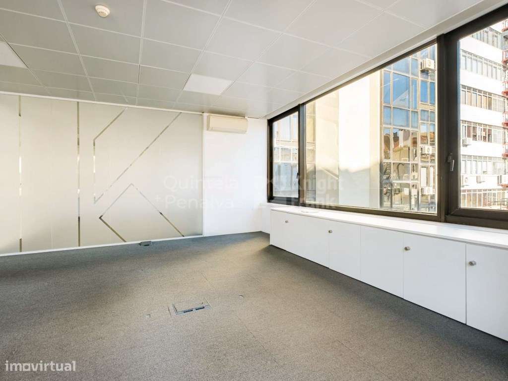 Escritório para arrendamento sem móveis Avenidas Novas - Grande imagem: 3/21