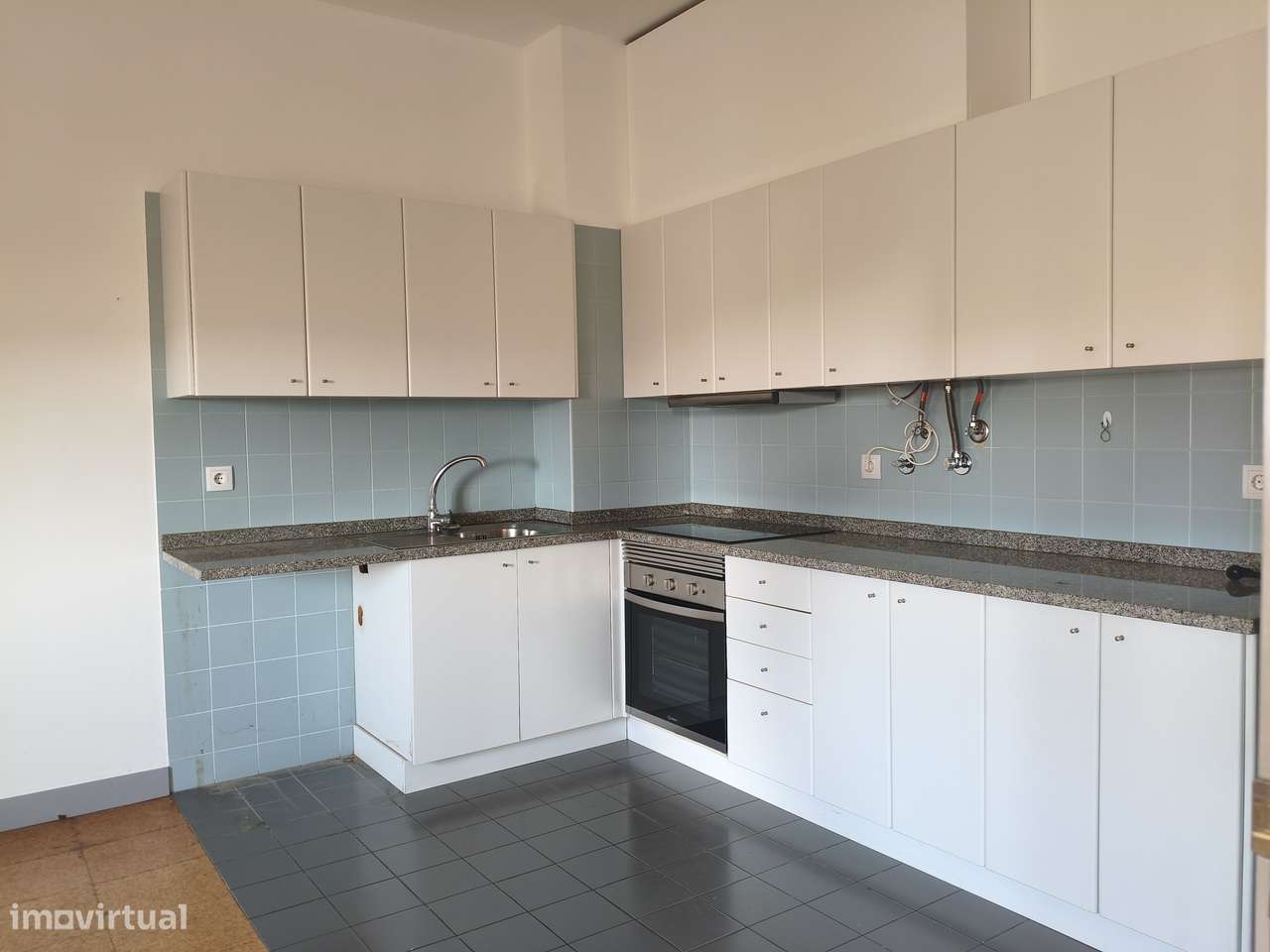 T2 no Centro de Aveiro, Arrendar - Grande imagem: 5/17
