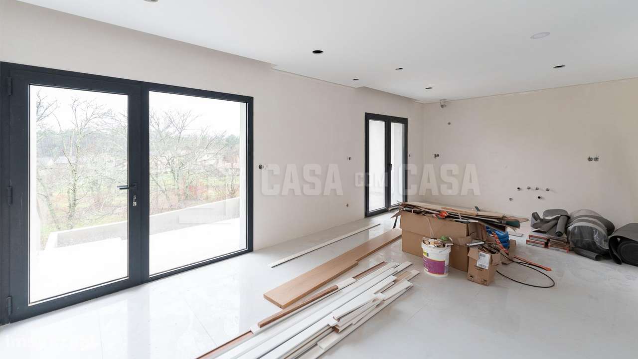 Moradia em Banda V3+1 B NOVA Campo - Grande imagem: 4/17