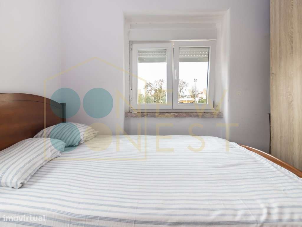 Apartamento T2+1 com excelente luz natural, varanda e logradouro co...-20