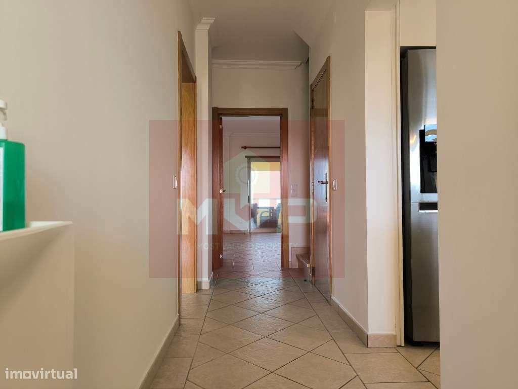 T3 na Guia com piscina comum e estacionamento-20