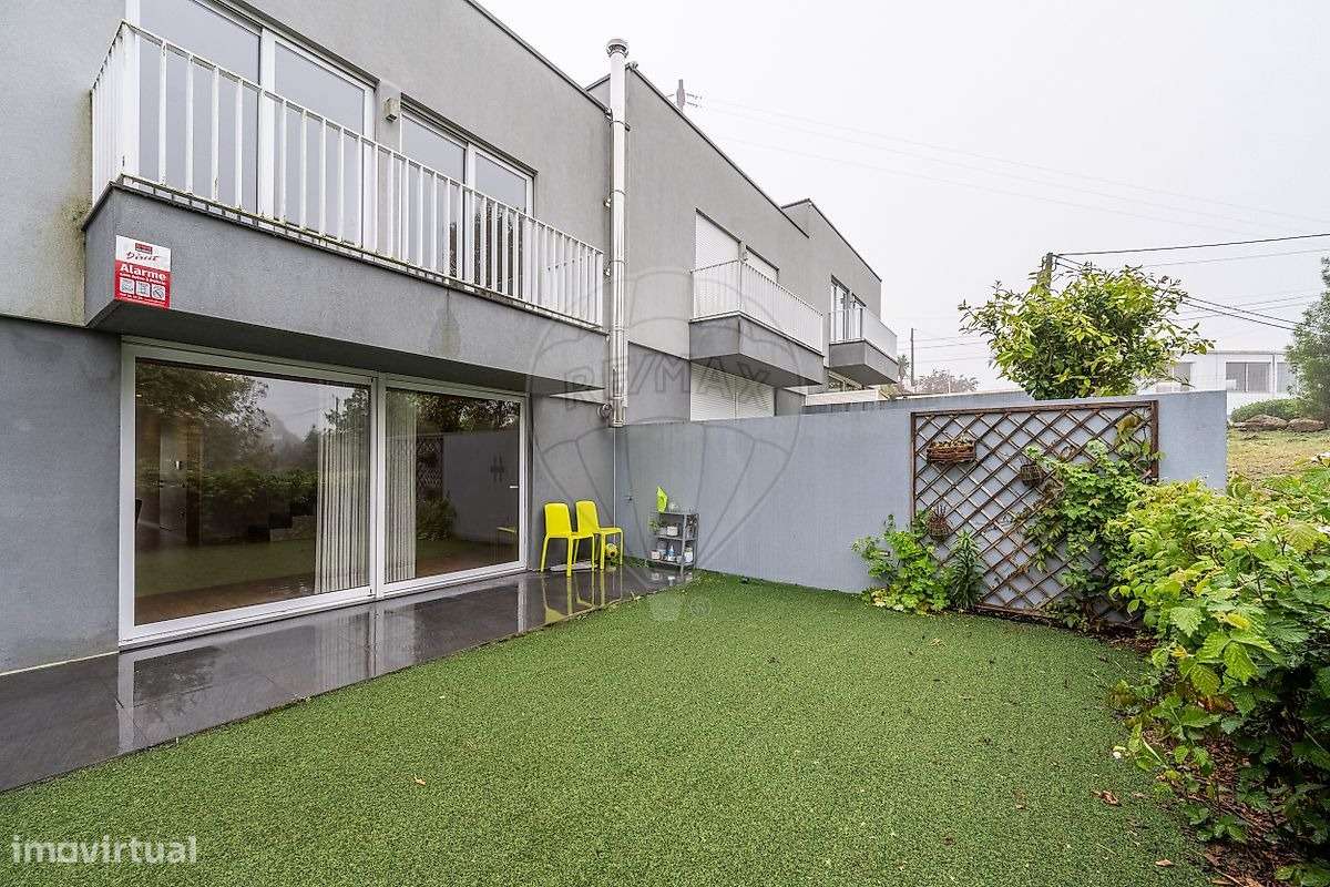 Moradia T3 Como Nova em Jesufrei – Vila Nova de Famalicão-8