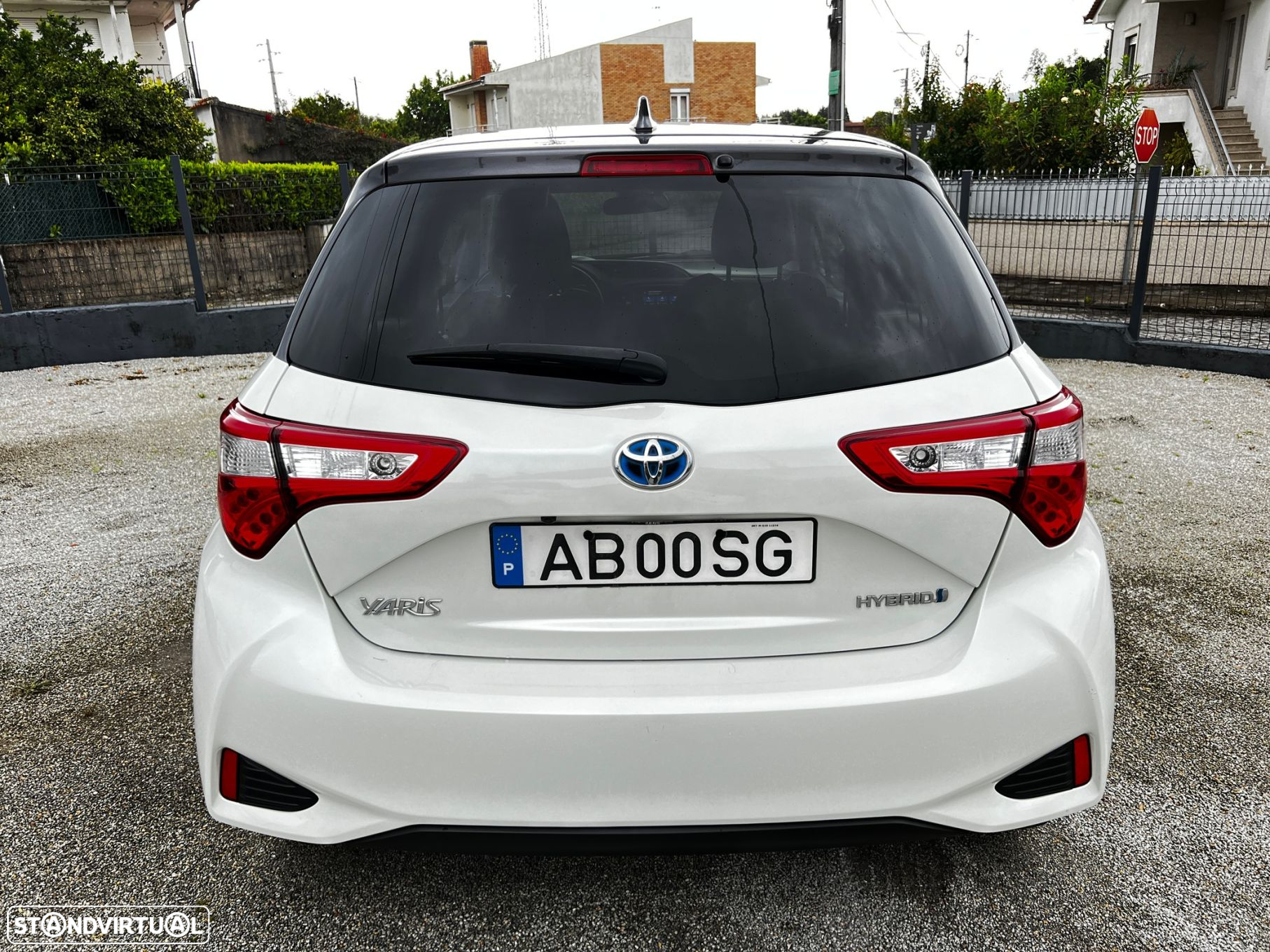 Toyota Yaris 1.5 HSD 20 Anos - 5