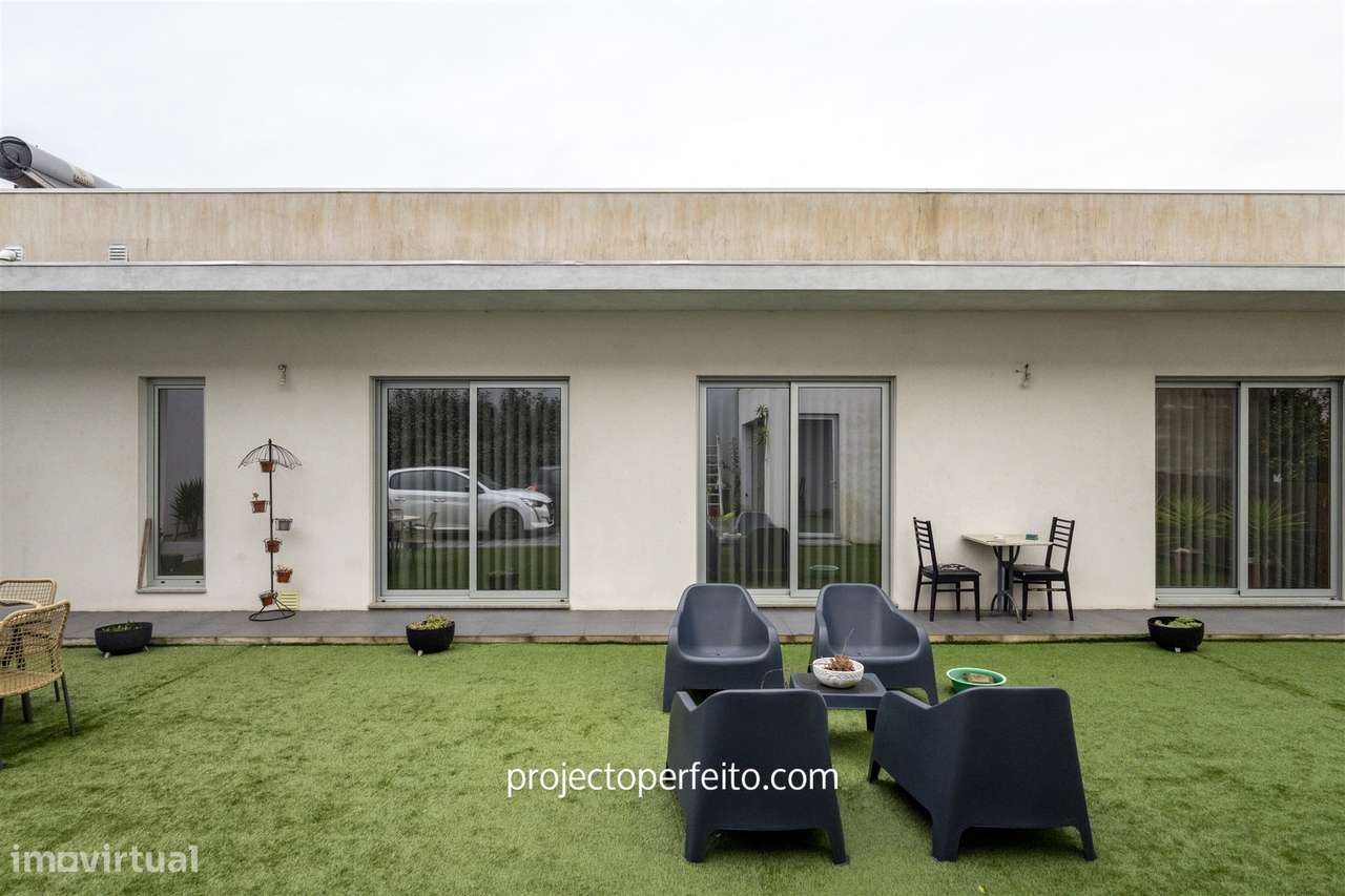 Moradia Isolada T4 Venda em Ovar, São João, Arada e São Vicente de Per - Grande imagem: 3/27