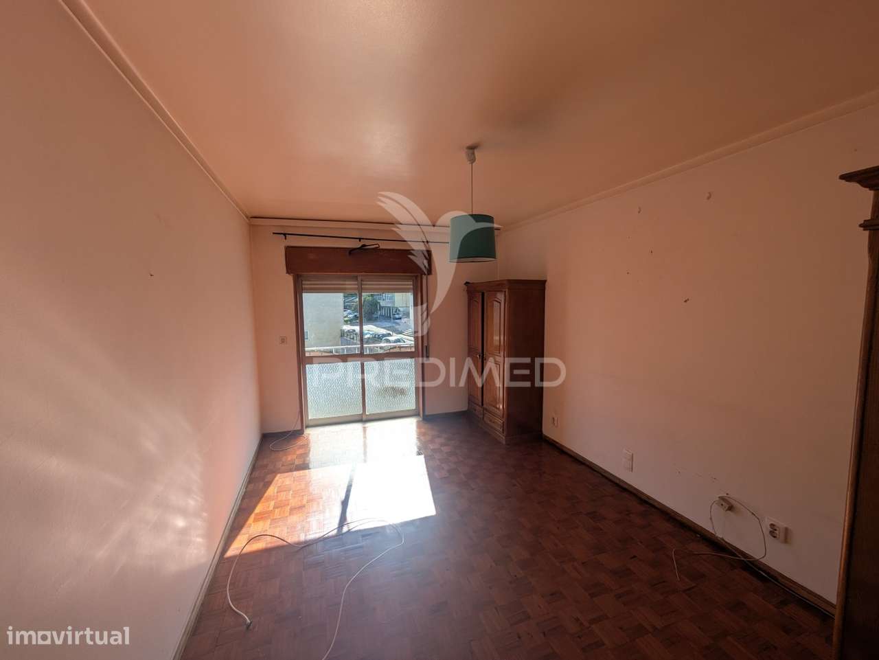 Apartamento T2 c/ arrumos - Grande imagem: 5/8