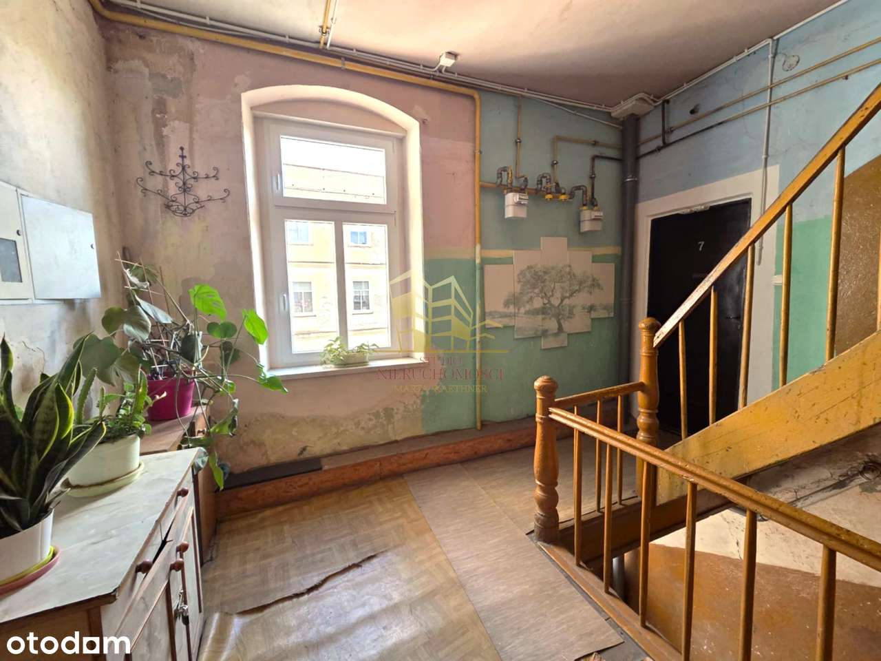 Kawalerka w centrum Piławy Górnej. Polecam!-9