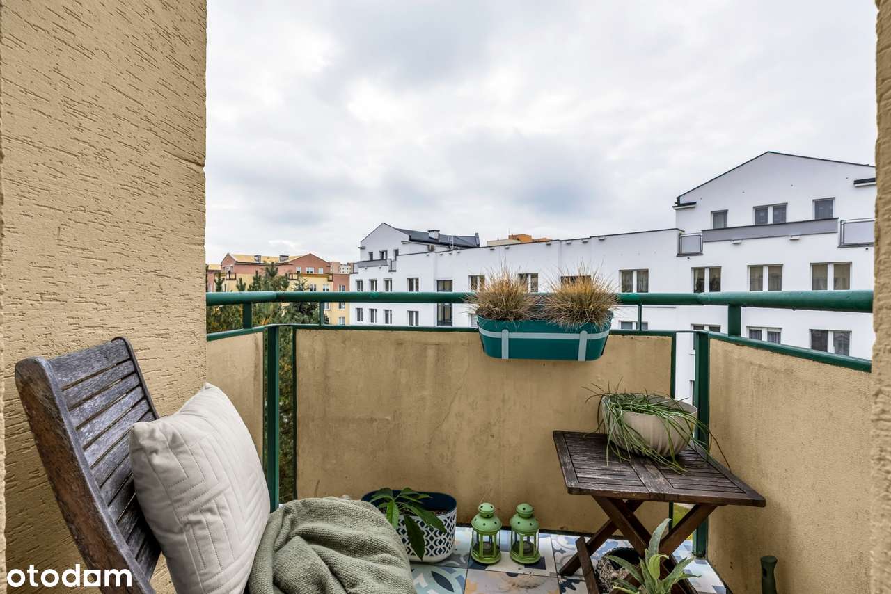 3 pokoje na zamkniętym osiedlu-11