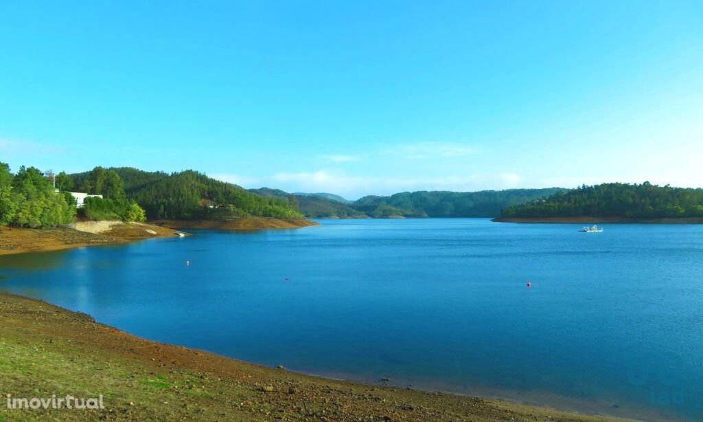 Terreno para construção em Santarém de 240,00 m2