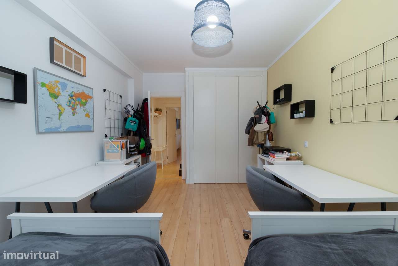 Apartamento T2 Venda em Santo António da Charneca,Barreiro-3